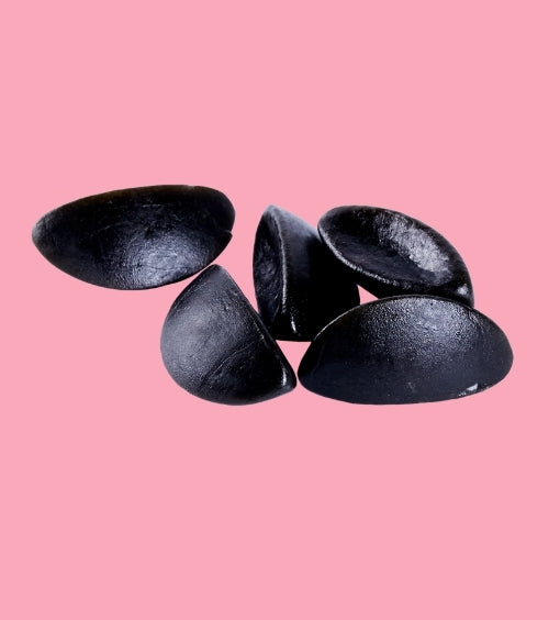 Licorice boats - per 100 grams